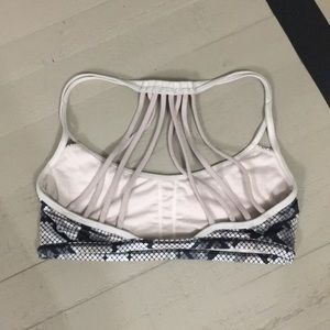 Lululemon size 4 sports bra!   So very cute on!